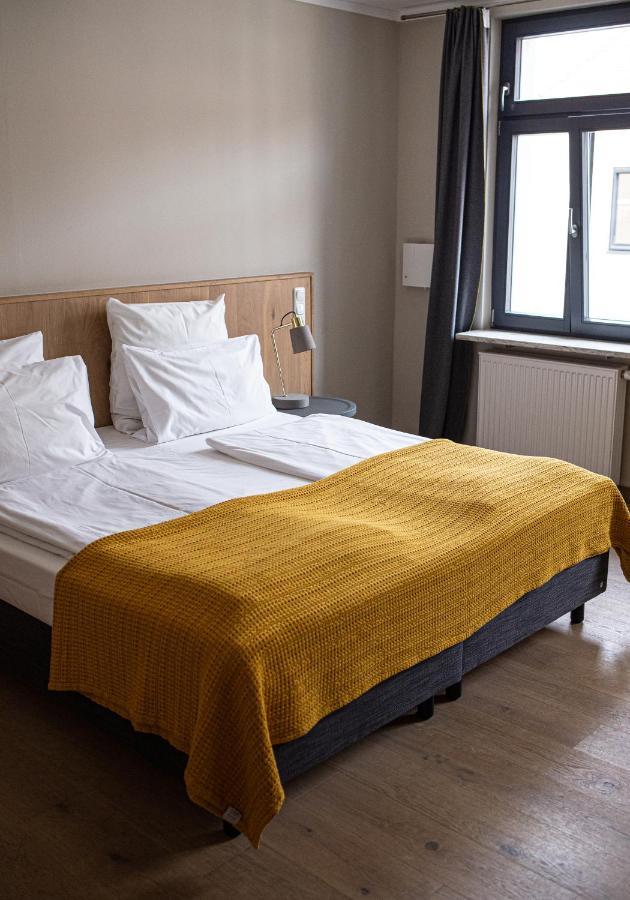 Hotel Stadthaus แอร์ลังเงิน ภายนอก รูปภาพ