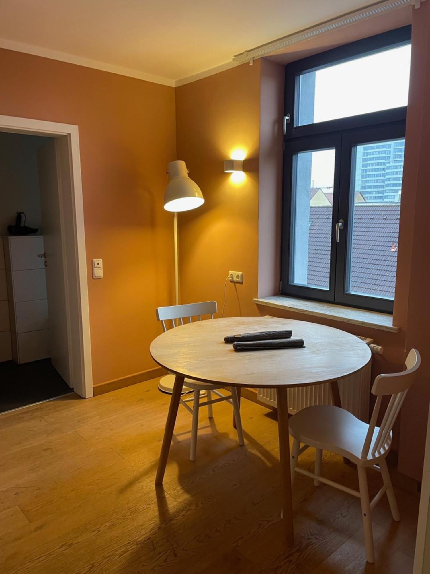 Hotel Stadthaus แอร์ลังเงิน ภายนอก รูปภาพ